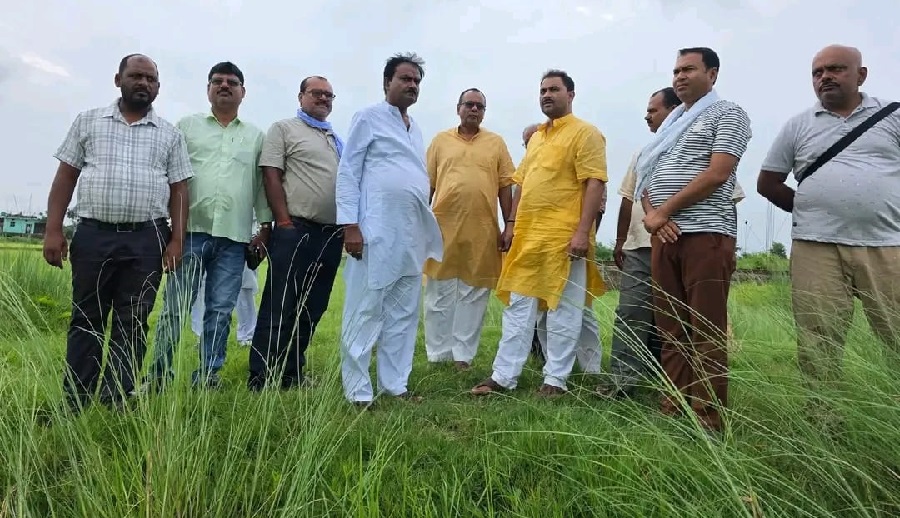 कार्यालय भवनका लागि नेपाली कांग्रेस रौतहटद्वारा जग्गा खरिद