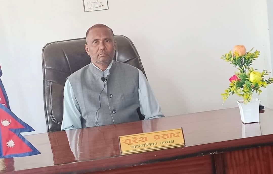 पकाहा मैनपुर अध्यक्ष सुरेश मेहतासहित पालिका टोली पानी संकटबीच भारत भ्रमणमा 