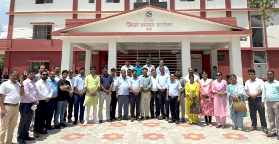 पूर्ण छात्रवृत्ति र क्रमशः गैरनाफामूलक भन्ने शब्द विधेयकबाट हटाउन निजी विद्यालयको माग