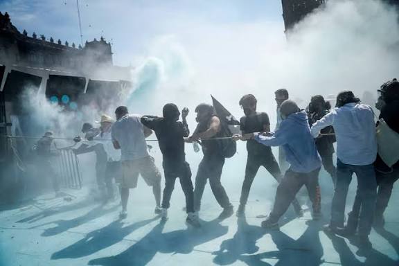 मेयरको हत्यापछि मेक्सिकोमा सुरु भएको जेनजी प्रदर्शन देशभर फैलियो