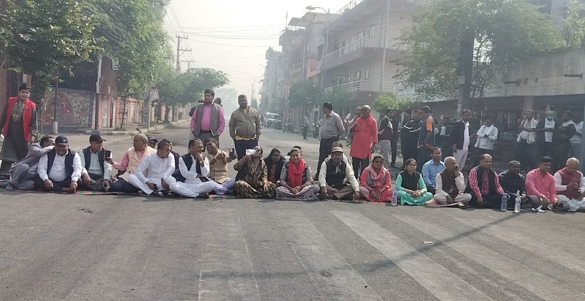 मधेस प्रदेशमा ७ दलको धर्ना यथावत्