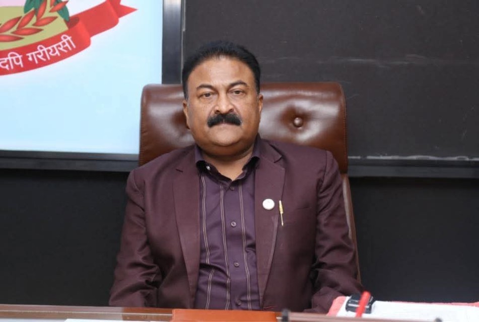 ९ वर्षपछि संघीय निजामती ऐन संसदमा पेस , मन्त्री गुप्ताको नेतृत्वमा ऐतिहासिक प्रगति