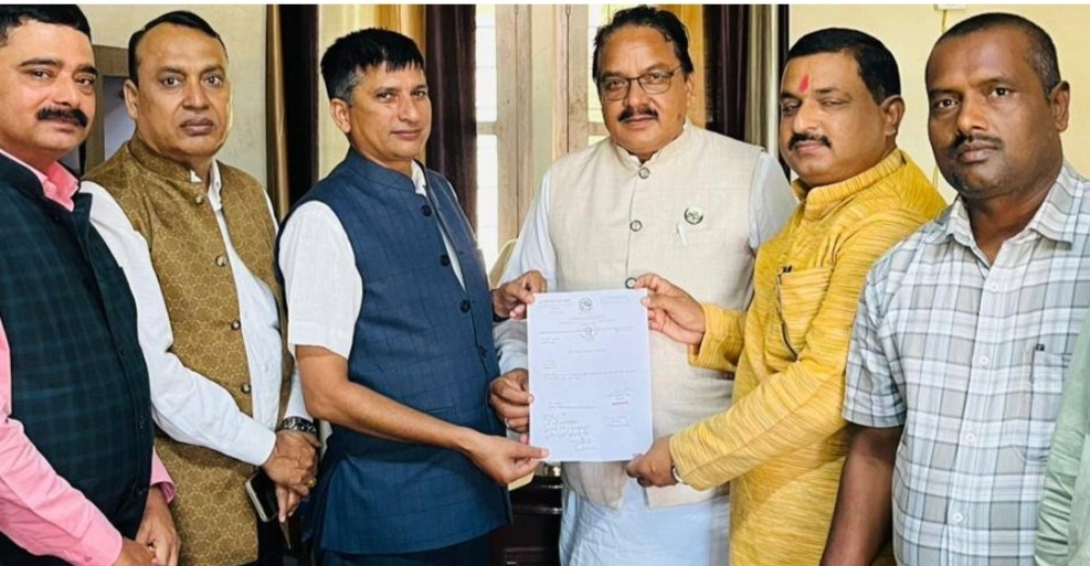 मधेसका मुख्यमन्त्रीले कात्तिक २२ गते विश्वासकाे मत लिने