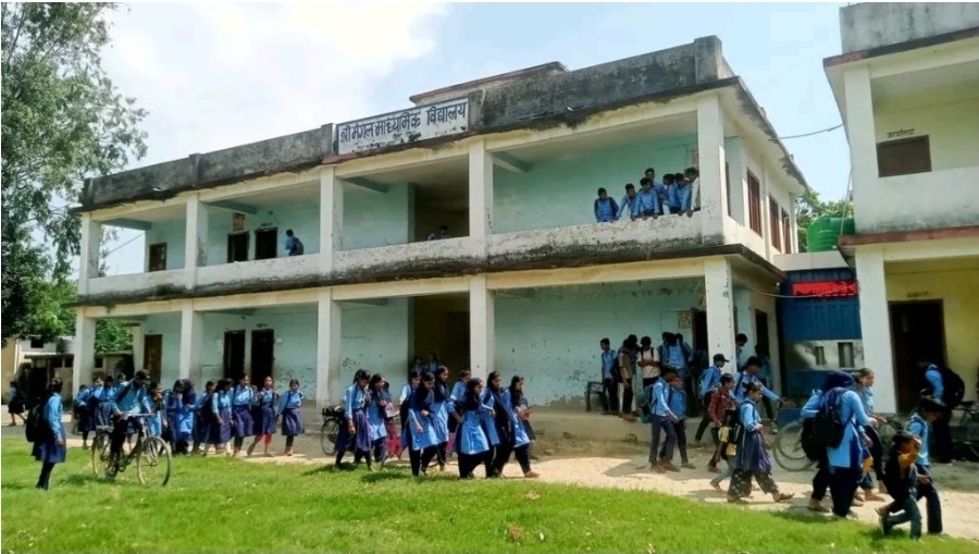 छिपहरमाई गाउँपालिकाको भिस्वा मावि जिर्ण, नयाँ भवन निर्माण हुने अध्यक्ष गुप्ताको घोषणा