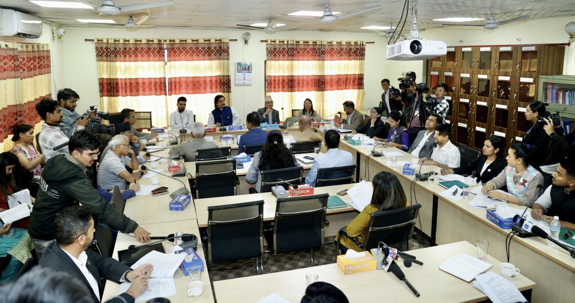होल्डिङ सेन्टरमा रहेका बालबालिकाको पठनपाठन तत्काल शुरु गर्न संसदीय समितिको निर्देशन