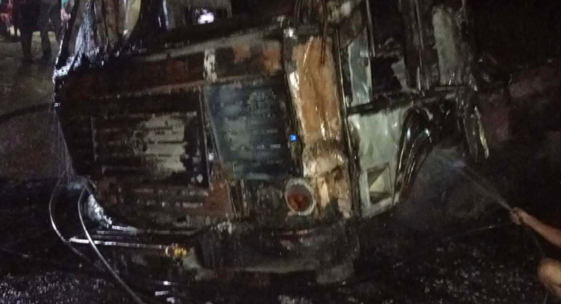 दुर्घटनापछि ट्रकमा आगलागी,चालकको जलेर मृत्यु