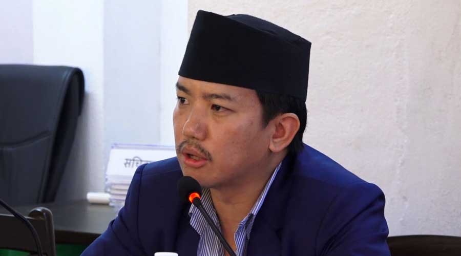 कानुन व्यवसायी सहज रुपमा सिंहदरबार प्रवेश पाउनुपर्छ : सुहाङ नेम्वाङ