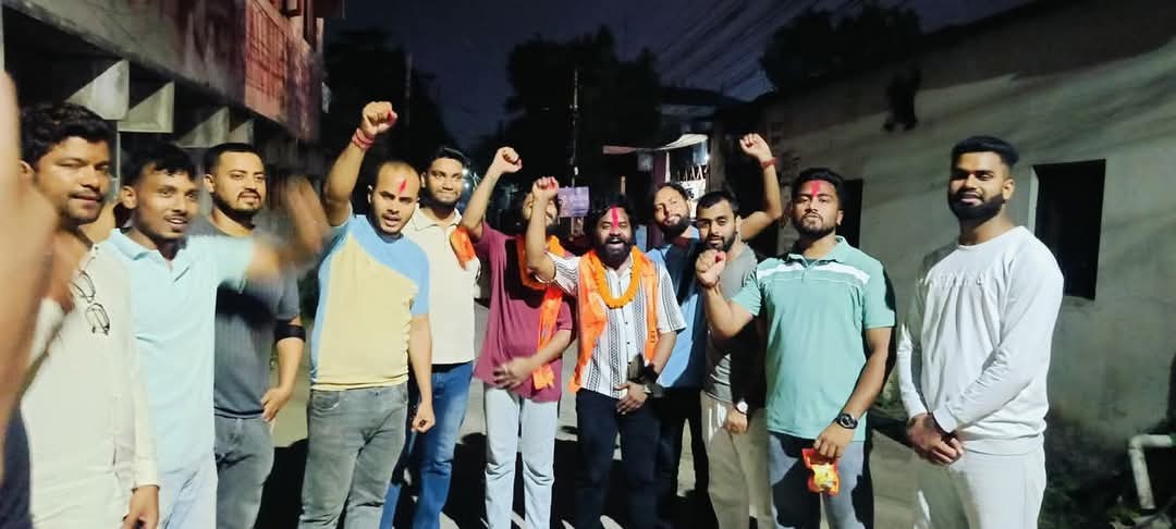 रिहा भएका हिन्दुवादी अभियन्ताहरूको भव्य स्वागत 