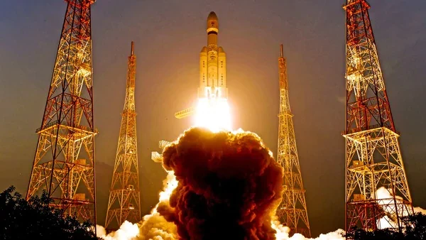 इसरोले रच्यो इतिहास, पृथ्वीको कक्षमा सबैभन्दा ठुलो स्याटलाइटको सफल स्थापना