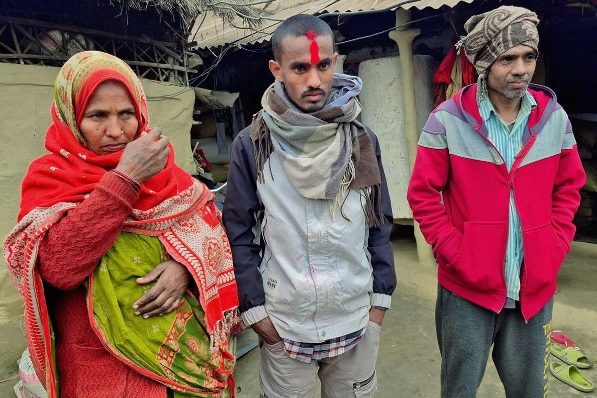 मजदुरी गर्दै पढेर साफीले एमबिबिएस नाम निकालेपछि...