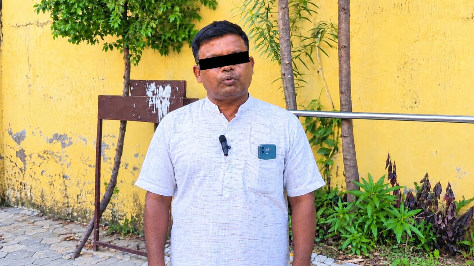 पोखरिया नापीमा गुण्डागर्दी शैलीः हाकिम धम्क्याउने लेखनदास गोढ थुनामा