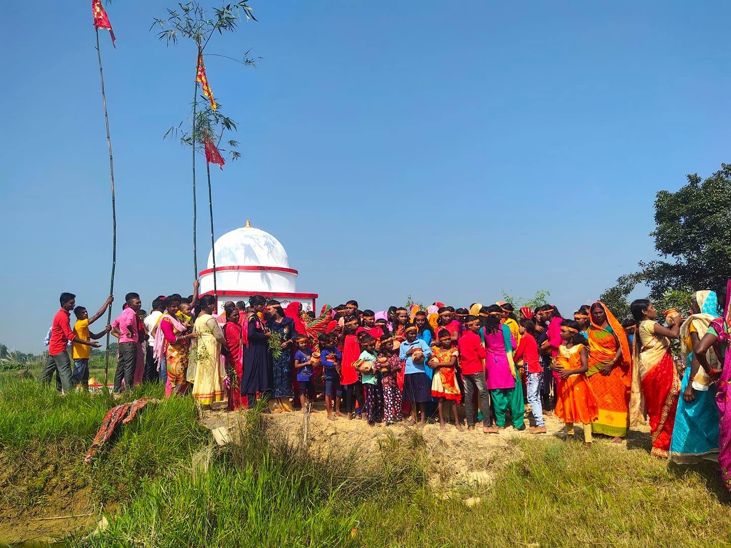 नवरात्रीको पहिलो दिन वैरियाविर्तामा  जलयात्रा