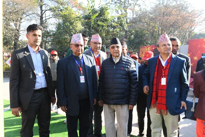 एमाले मतगणना अपडेट : ओली ८४३, पोखरेल २९६