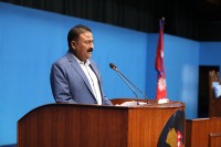 सङ्घीय मामिलामन्त्रीलाई प्रश्न– कुलिङ पिरियडकै कारण निजामती कर्मचारी विधेयक रोकिएको हो ?