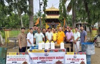 "प्लास्टिक छोडौं, मन्दिर सफा राखौं" अभियान अंतर्गत बीरगंज पशुपतिनाथ मन्दिरमा सरसफाइ सामग्री हस्तान्तरण