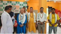 पूर्वमन्त्री तथा संघीय सांसद रमेश रिजालद्वारा मानवसेवा आश्रम वीरगञ्जमा भ्रमण तथा भोजन सेवा योगदान