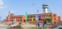 नेपाल एयरलाइन्सका दुई कर्मचारी अवैध डलरसहित पक्राउ