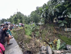 चुरियामाई मन्दिर नजिकै सेना चढेको जिप दुर्घटना, १५ जना घाइते