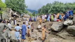 पाकिस्तानमा बाढी र पहिरो : एक सय ९० जनाभन्दा धेरैको ज्यान गयो