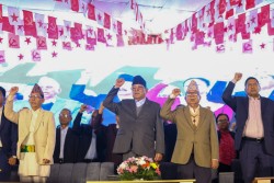 प्रचण्ड बने नेपाली कम्युनिस्ट पार्टीको संयोजक, माधव नेपाल सहसंयोजक