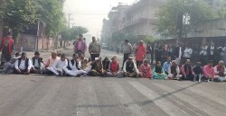 मधेस प्रदेशमा ७ दलको धर्ना यथावत्