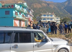 जनार्दन शर्मालाई गृहजिल्लामै कालो झण्डा