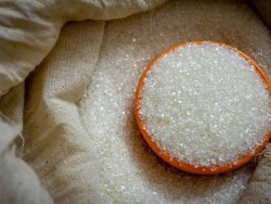 भारतले चिनी निर्यातमा लगायो अस्थायी प्रतिबन्ध, विश्व बजारमा मूल्य बढ्ने संकेत