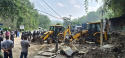 बारामा चार दशक पुरानो अतिक्रमण हटाइयो, ३५ मध्ये २ घर मात्र सुकुमबासी