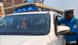 धनुषामा सयभन्दा बढी सवारीबाट हटाइयो कालो सिसा