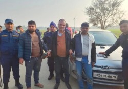 कारमा अफिम तस्करी गर्ने पर्साका ३ जना बारामा पक्राउ