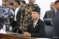 सुरक्षाकर्मीलाई गृहमन्त्री गुरुङको सन्देश—कानुन कार्यान्वयनमा कडाइ र पारदर्शिता अनिवार्य