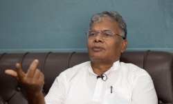 निर्वाचन आयोगद्वारा मातृका यादवलाई निर्वाचित भएको घोषणा