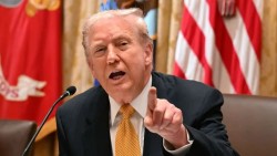 थप ५ देशका नागरिकलाई प्रतिबन्ध लगाउने अमेरिकी राष्ट्रपति ट्रम्पको निर्णय