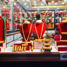 व्यवसायीलाई महासङ्घको आग्रह : लुटेको सुनचाँदी बेच्न आउन सक्छन्, विशेष सतर्कता अपनाउनुहोला