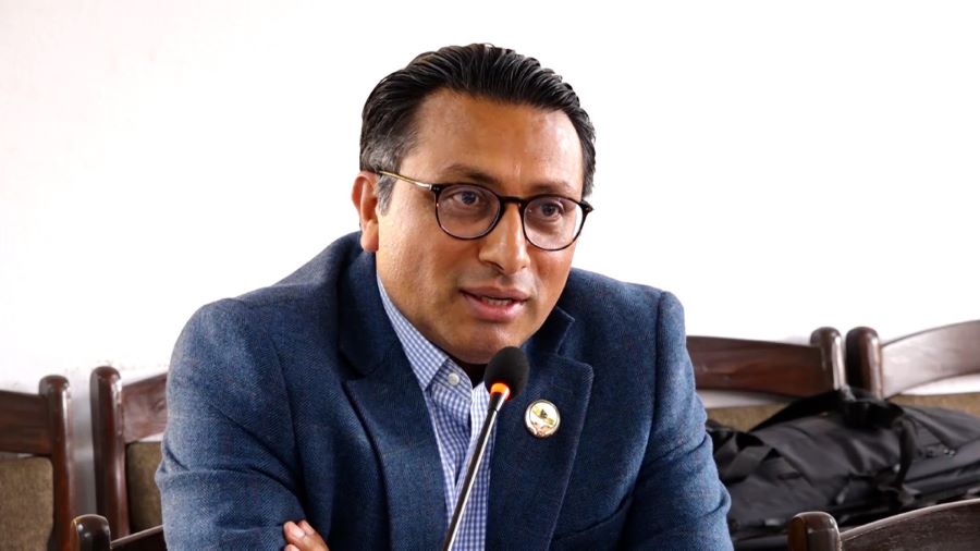 हामीले नोटबन्दीबारे सोचेका छैनौँ : अर्थमन्त्री वाग्ले