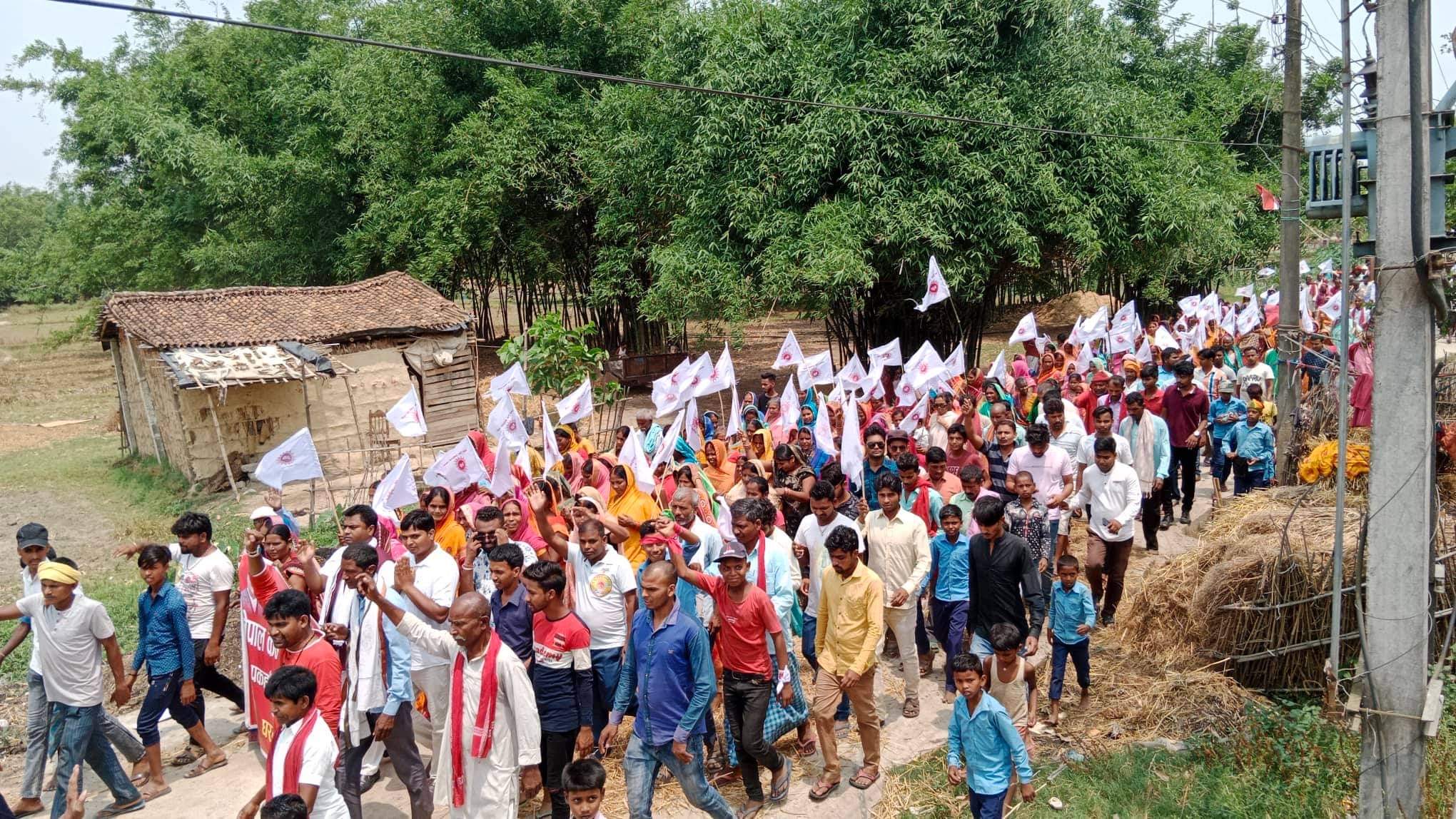 एमालेद्वारा पकाहामैनपुरमा घरदैलो , पालिकाको बिकाशको लागी एमाले आवश्यक । नेता गुप्ता