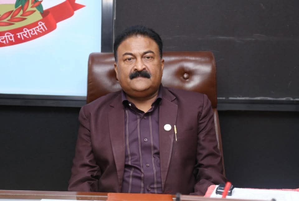 ९ वर्षपछि संघीय निजामती ऐन संसदमा पेस , मन्त्री गुप्ताको नेतृत्वमा ऐतिहासिक प्रगति