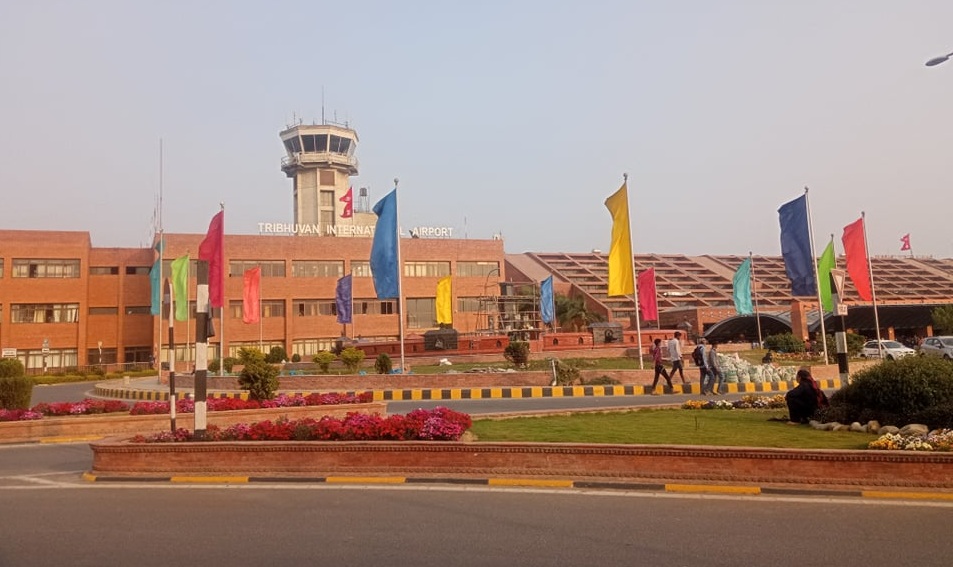 कोकिनसहित त्रिभुवन विमानस्थलबाट विदेशी महिला पक्राउ