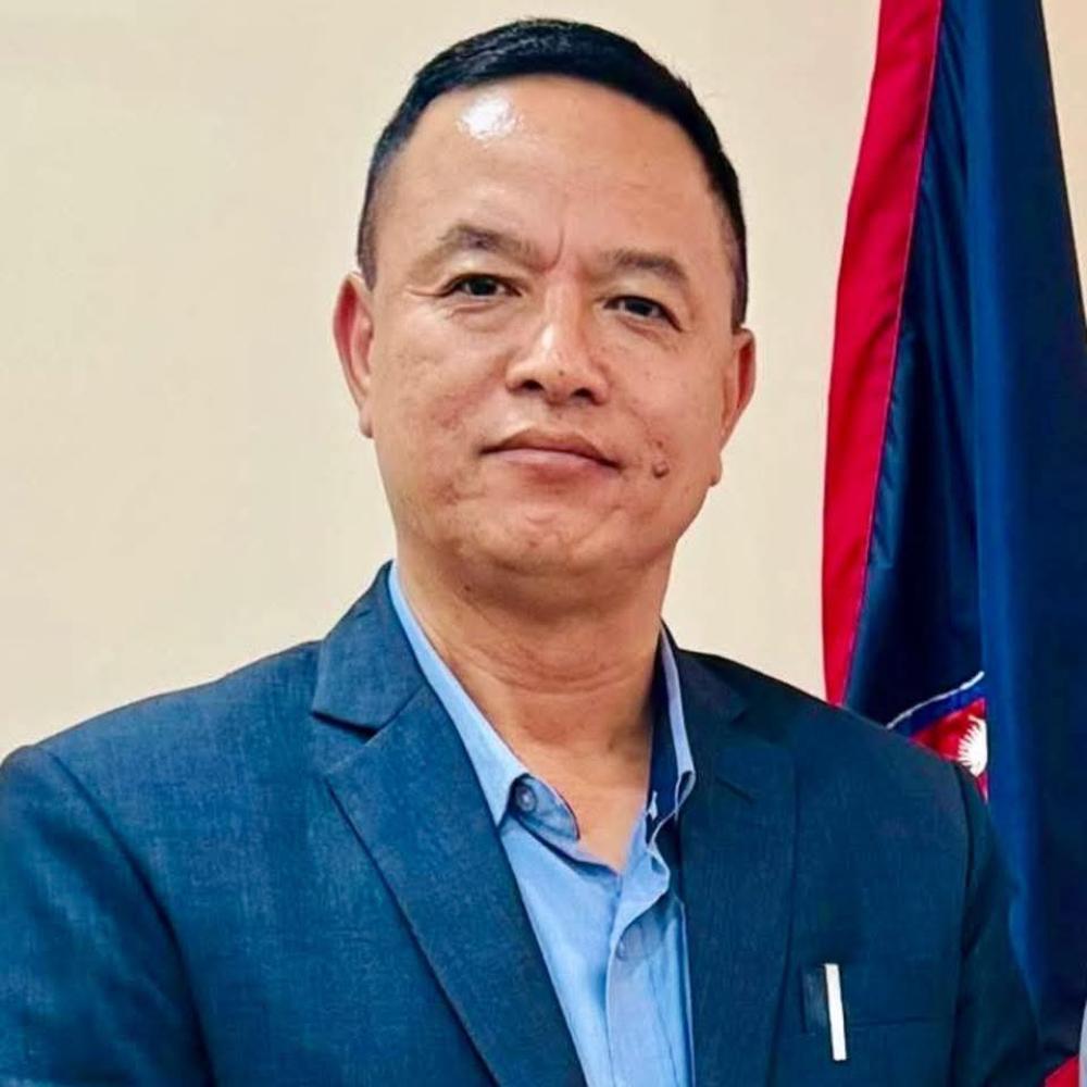 नेपाल प्रहरीको ३२औँ आईजीपी बने चन्द्रकुवेर खापुङ