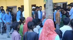 महोत्तरी : विद्यालयको खाजामा छेपारो परेपछि ७० बढी बालबालिका अस्पताल भर्ना
