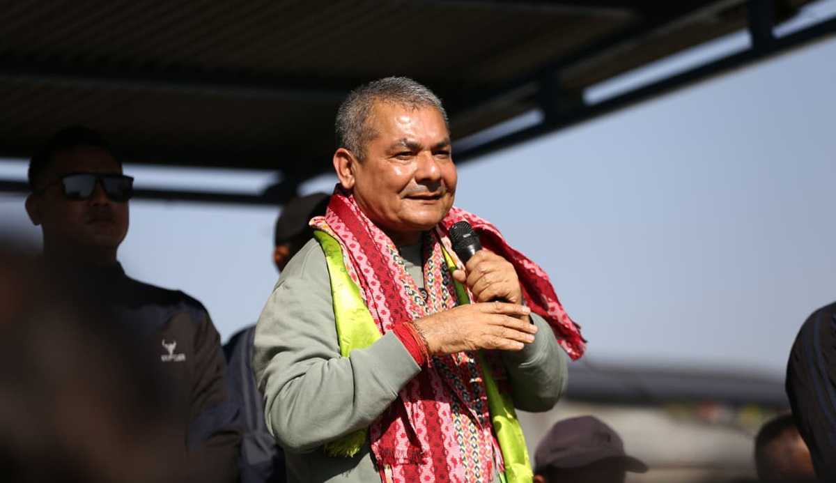 दुर्गा प्रसाईं समूहसँग वार्ता गर्दै सरकार