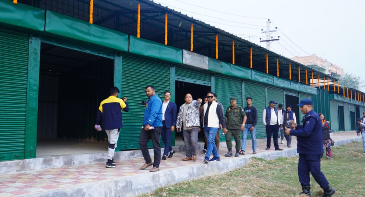 वीरगञ्ज महानगरपालिकाद्वारा तरकारी तथा फलफूल बजार सञ्चालन