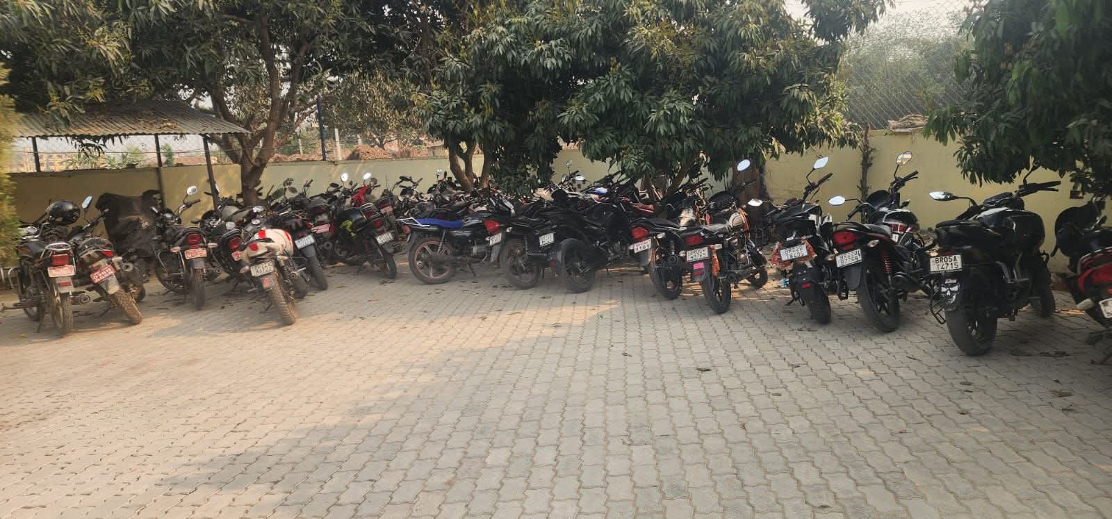 पर्सामा भारतीय नम्बर प्लेटका २० मोटरसाइकल नियन्त्रणमा