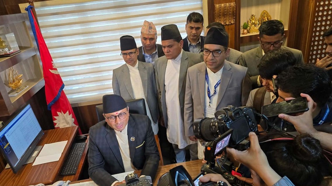 राजस्व अनुसन्धान विभाग खारेज गर्ने अर्थमन्त्री वाग्लेको पहिलो निर्णय