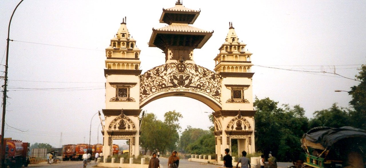 वीरगञ्ज नाका हुँदै सात महिनामा एक खर्ब चार अर्बको पेट्रोलियम पदार्थको आयात