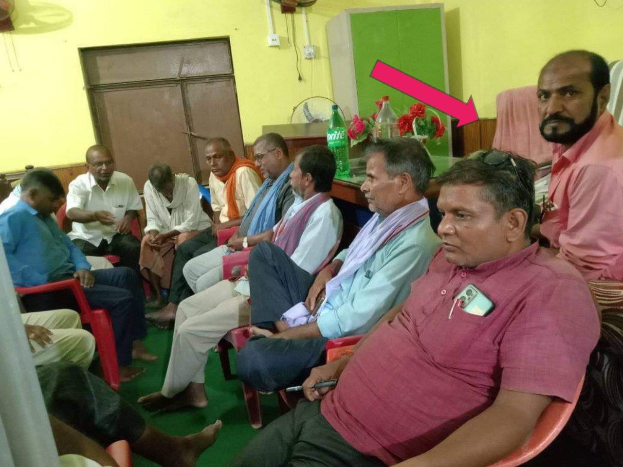 पकाहामैनपुर न्यायक समितिमा उपाध्यक्षको श्रीमानको ब्रचस्व, उपाध्यक्षको कुर्सी खाली 