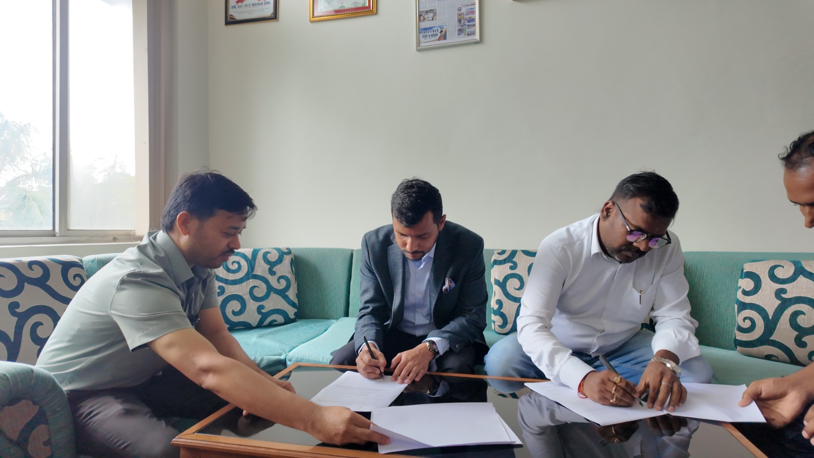 नेशनल मेडिकल कलेज र नयी दिशा एजुकेशनल सोसाइटी (भारत) बीच स्वास्थ्य सेवा सहकार्य सम्झौता सम्पन्न