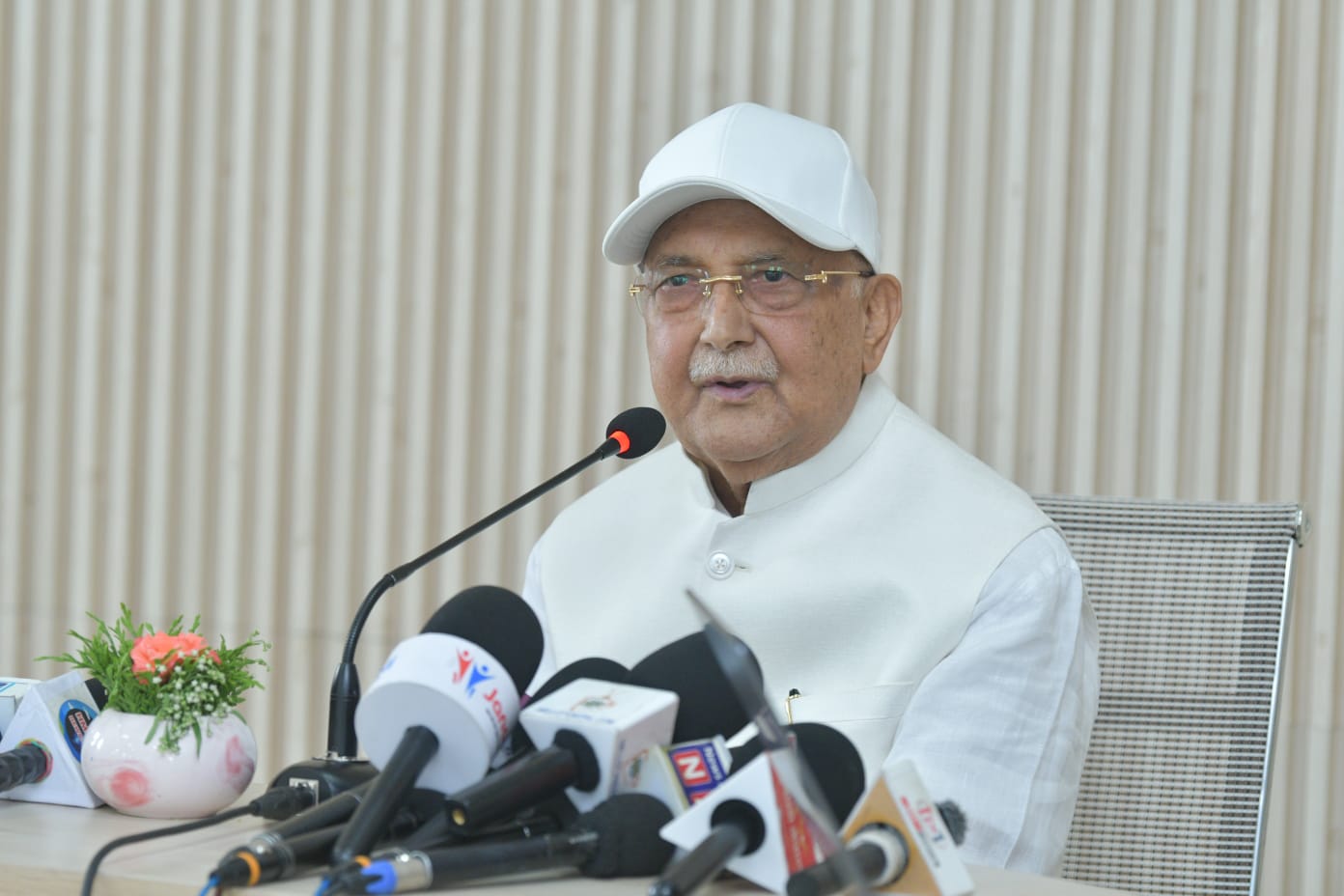 ओलीको आरोप : बालेन सरकार हत्याहिंसा, तोडफोड र आगजनीबाट बनेको हो