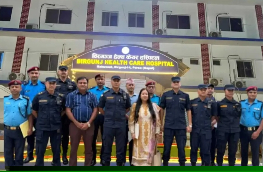 पर्साका प्रहरी र थुनुवालाई वीरगन्ज हेल्थ केयरमा निःशुल्क उपचार