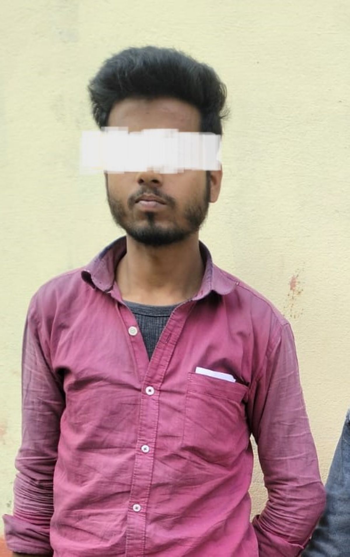 फरार १५ प्रतिवादीसँगै लाखौंको सामानसहित भारतीय पक्राउ